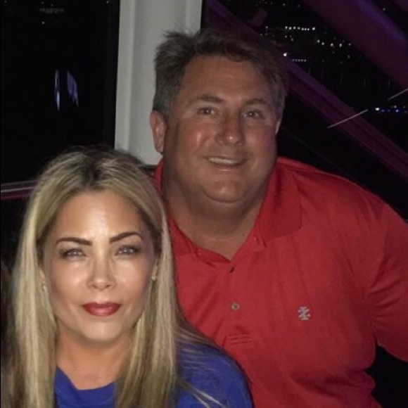 Meet your Posher, Robin - Picture 3 of 8